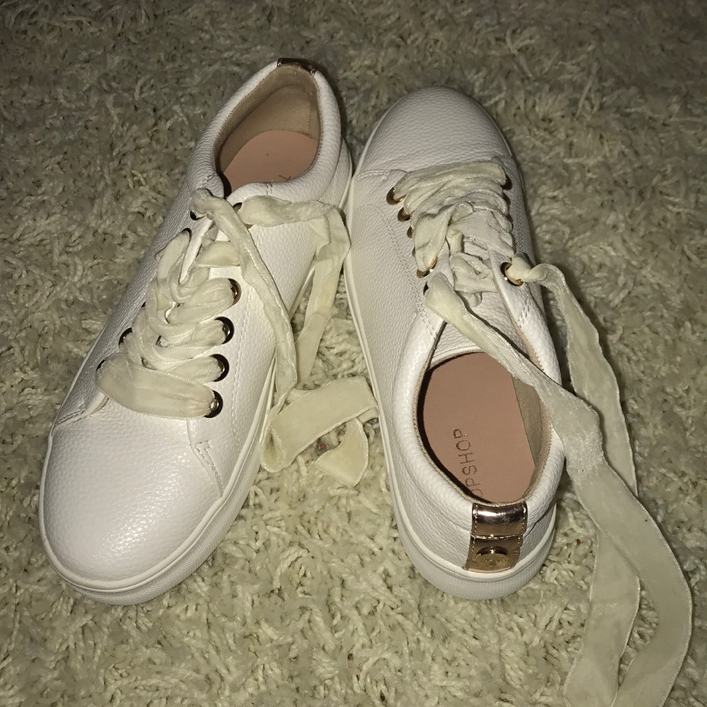 White sneakers from top shop uk